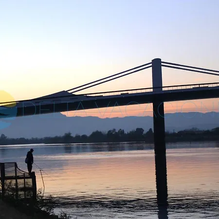 Сasa de vacaciones Llevantada - Casa En Con Piscina Privada Y Barbacoa El Poble Nou del Delta